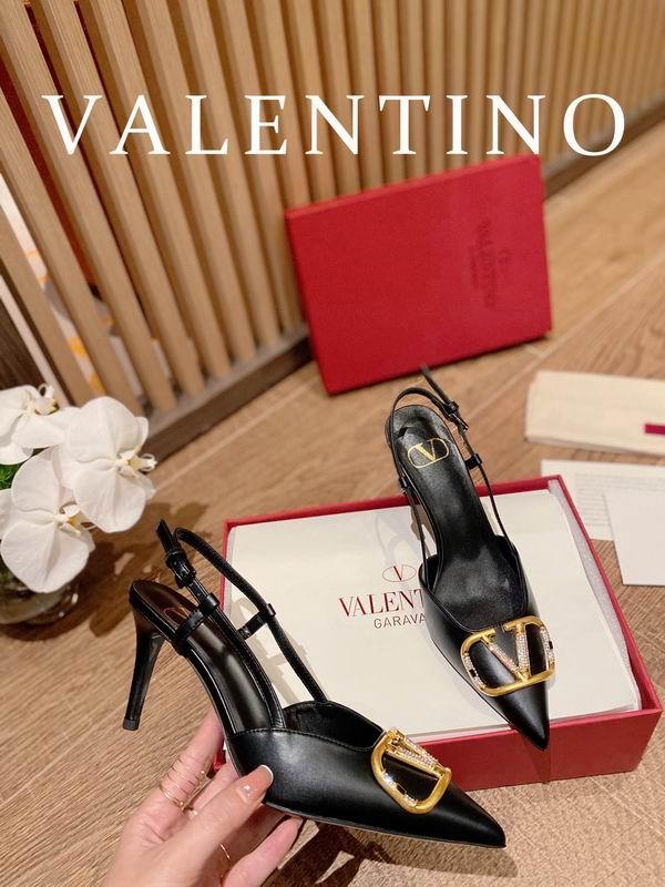 Valentino Women's Shoes 620